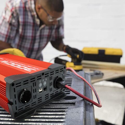 KOBB KBN3000 12V/220V 3000Watt Tam Sinüs Dönüştürücü İnvertör